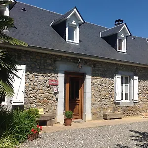 le-gite-du-poire.midi-pyreneeshotels.com/