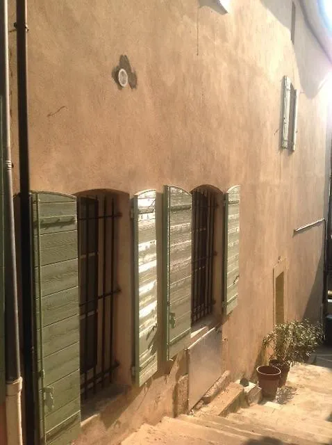 Apartment Appartement Villa Saint-Louis Beaumes-de-Venise